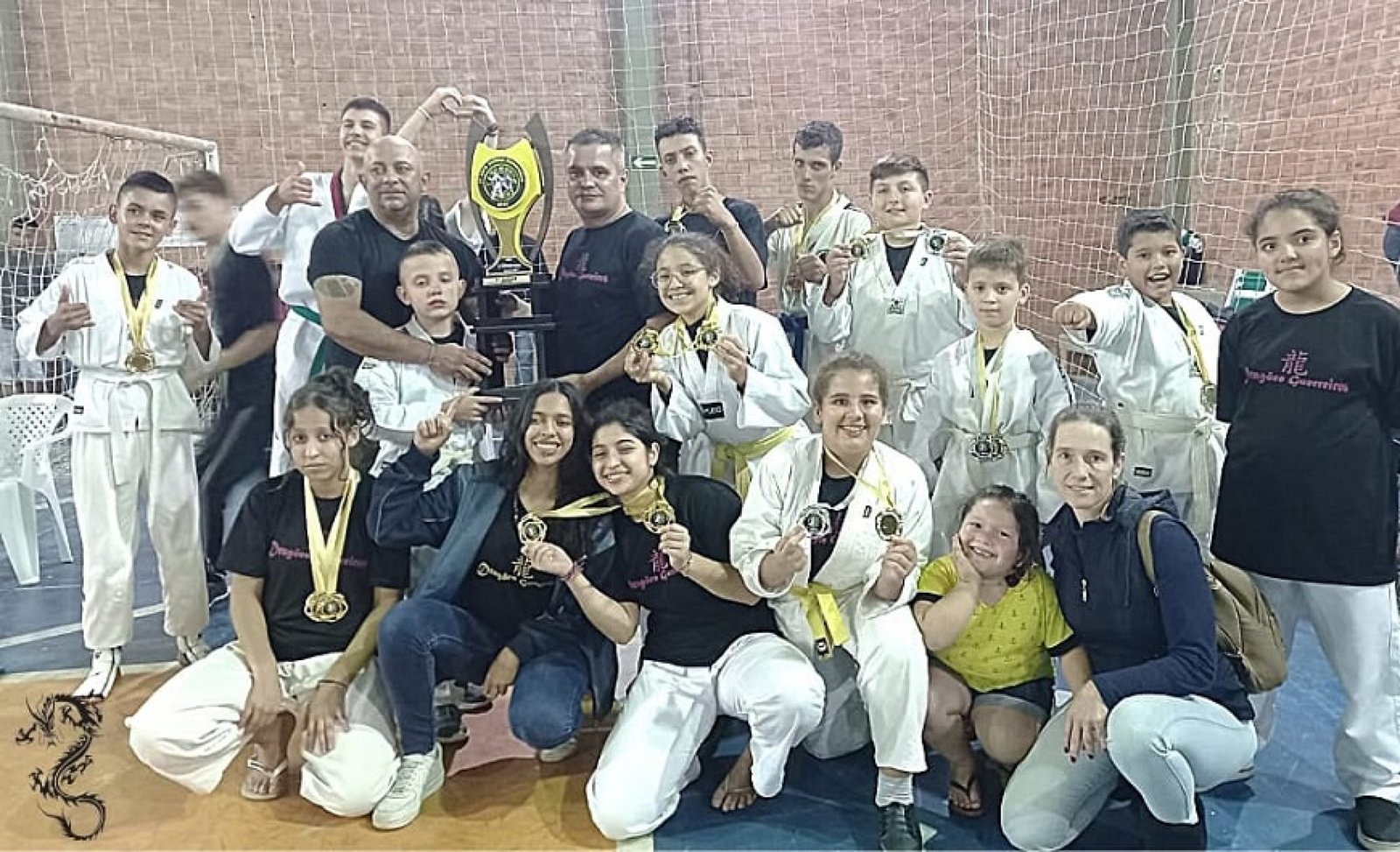 Lutadores de Nova Santa Rita foram destaques na Copa Garras