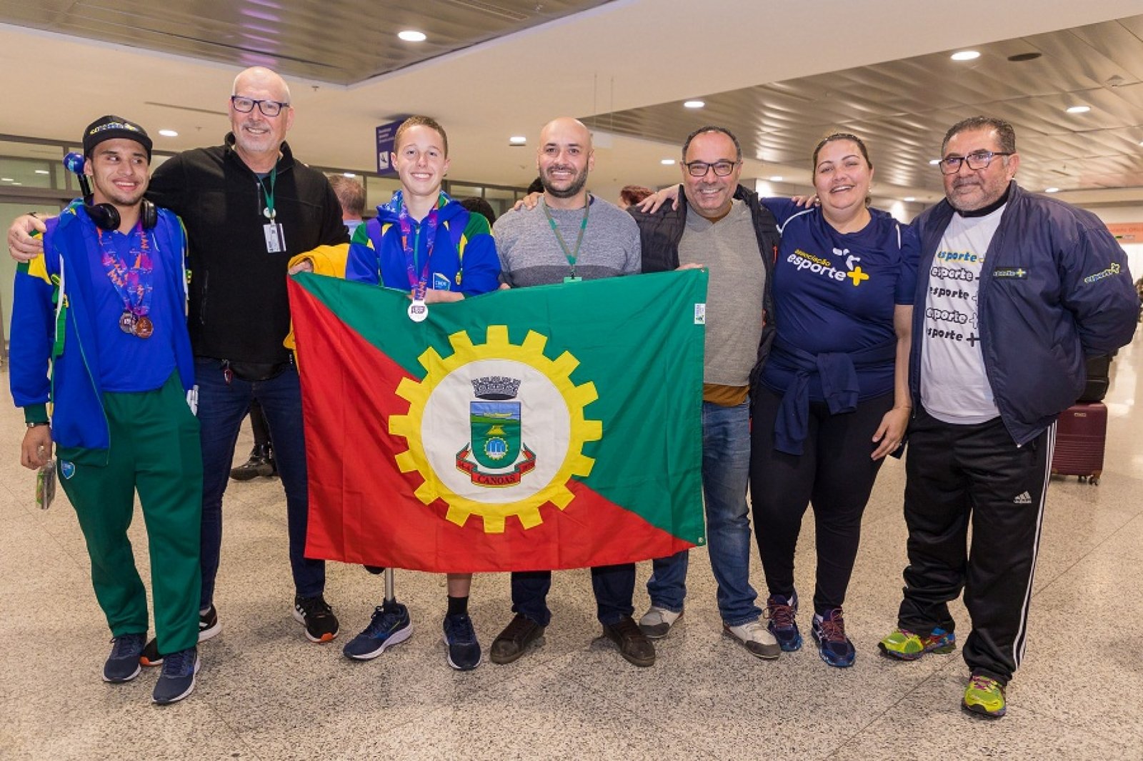 Canoense é medalha de ouro no Campeonato Mundial Escolar 2022 na França