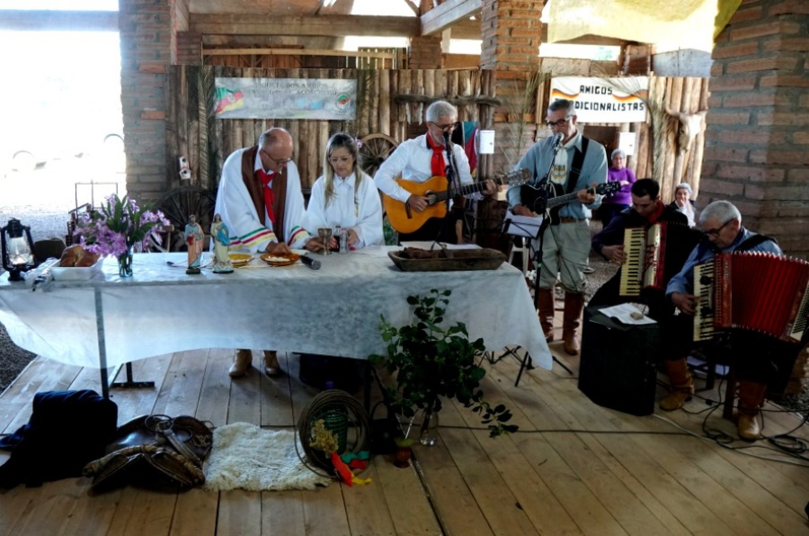 Missa Crioula para homenagear os Heróis Farroupilhas em Capela de Santana