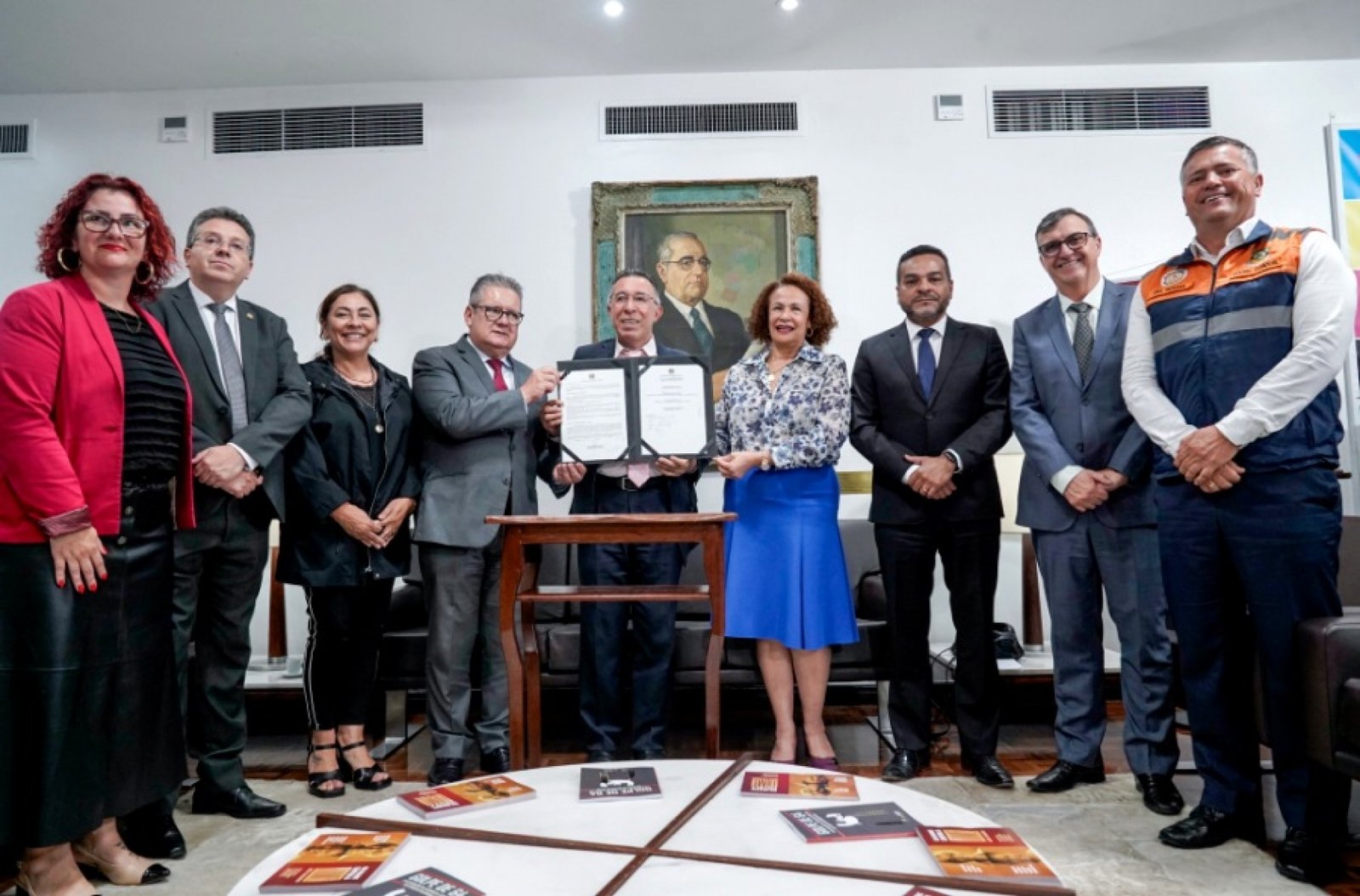 ANUNCIADA COMPRA DE 40 MILHÕES EM CESTAS BÁSICAS PARA COMBATER A FOME NO RS
