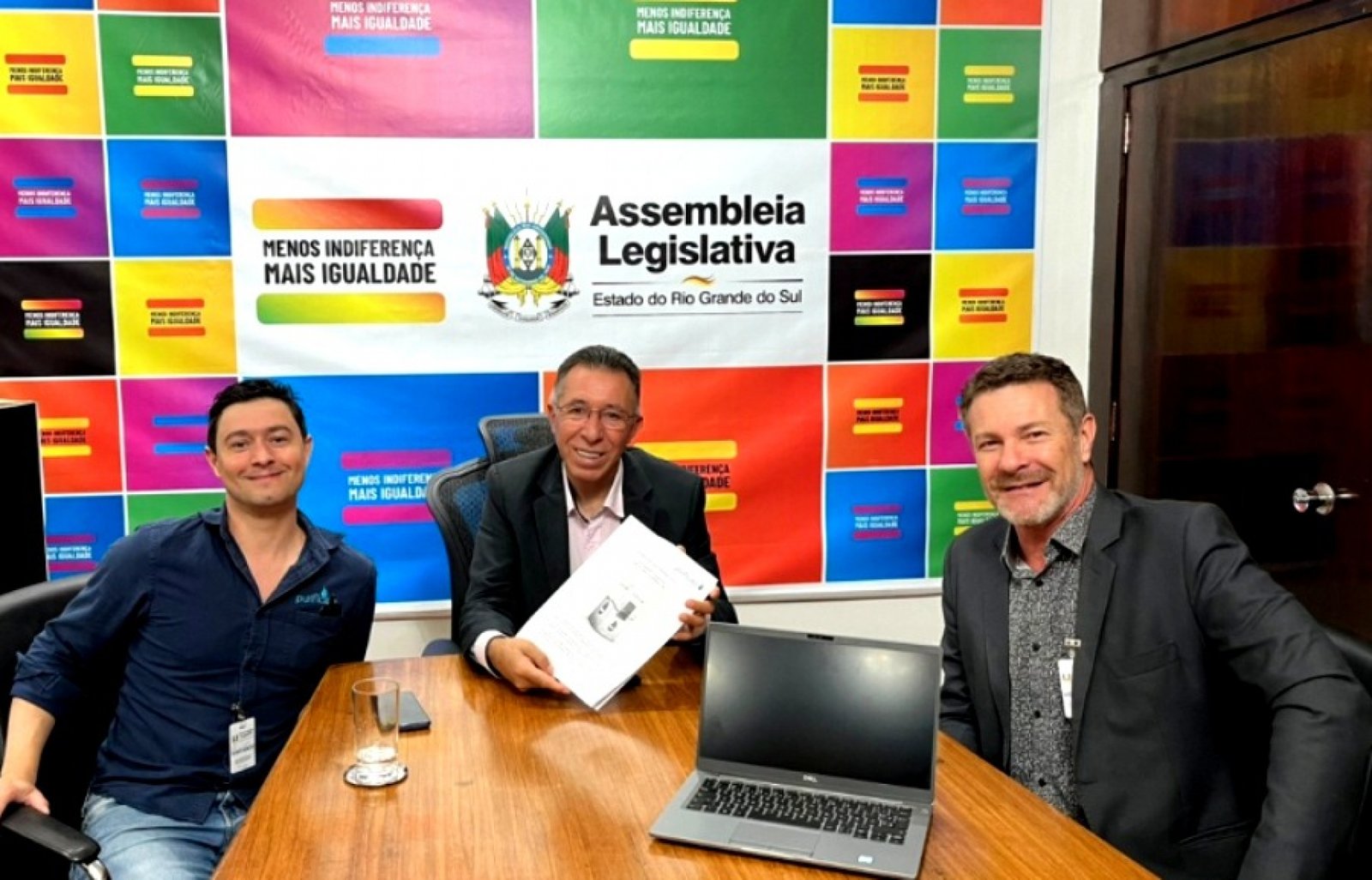Presidente da Assembleia Legislativa elogia projeto de purificação de água