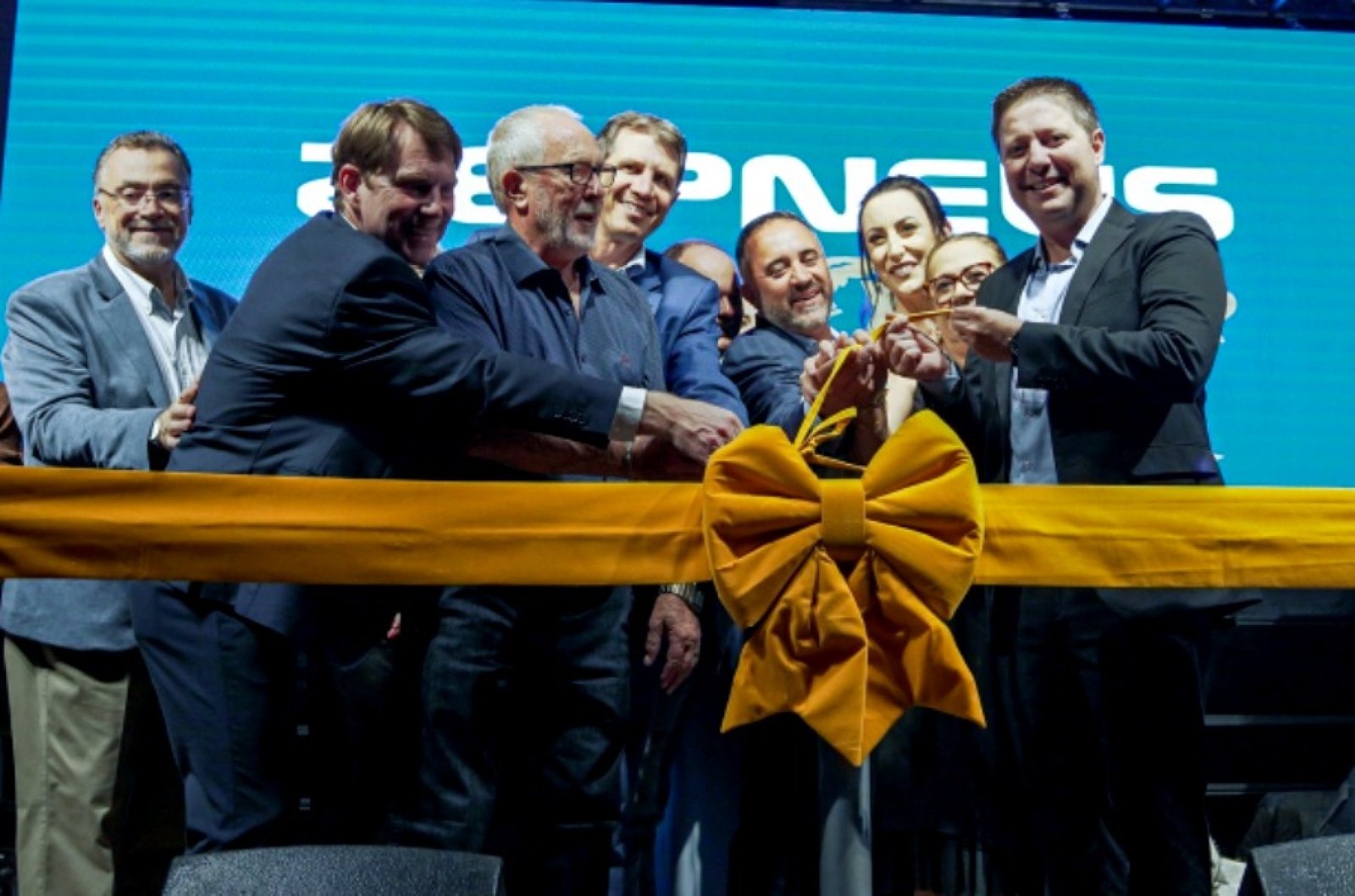 ZÉ PNEUS INAUGURA COMPLEXO AUTOMOTIVO EM NOVA SANTA RITA 