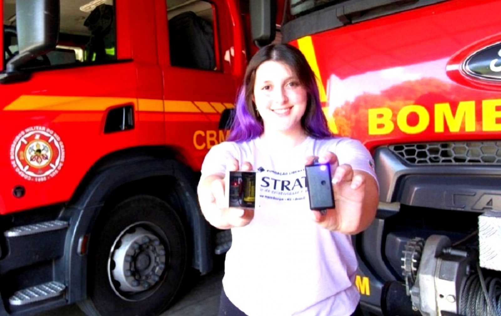 Jovem pesquisadora desenvolve equipamento que ajuda a localizar bombeiros em escombros