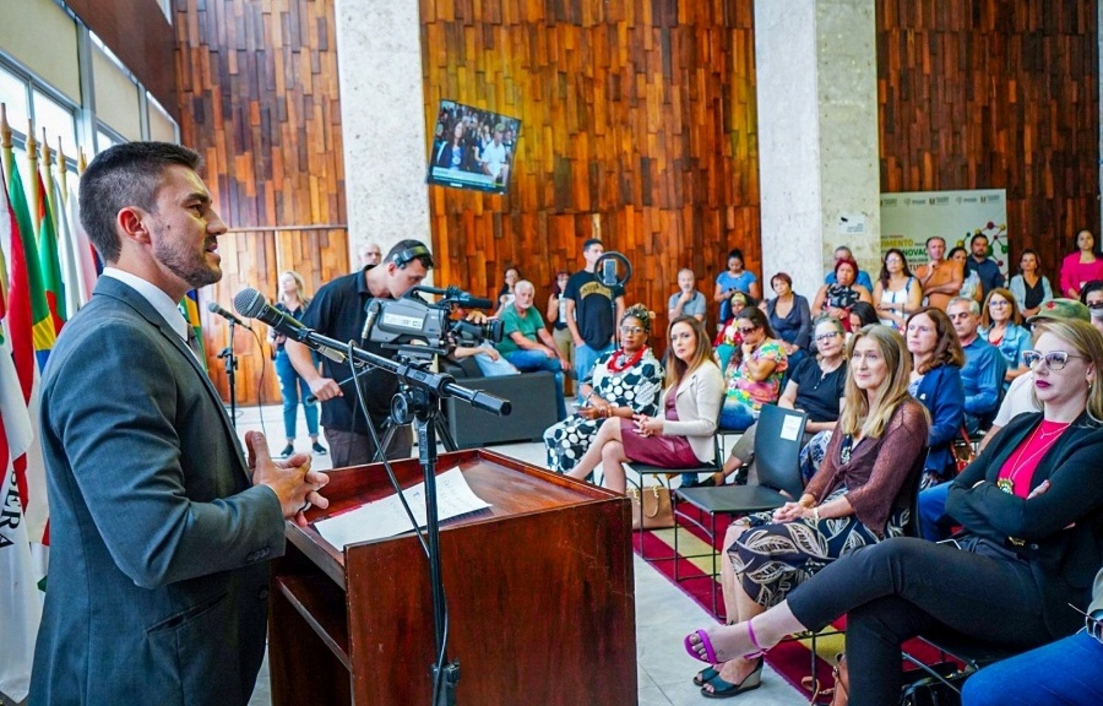Assembleia Legislativa empossou Frente Parlamentar pelo fim da violência contra as Mulheres