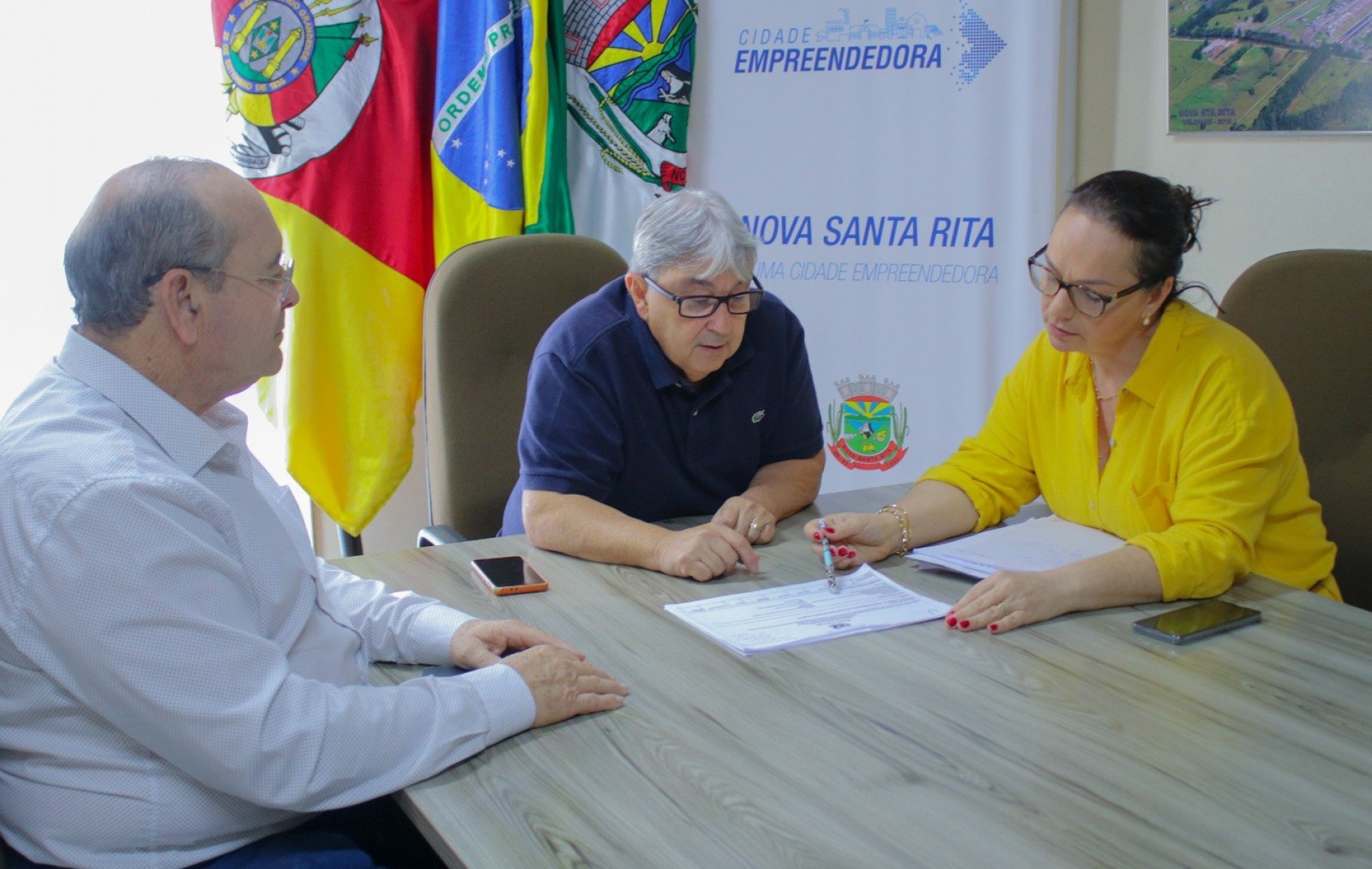 Falsas mensagens assustam escolares