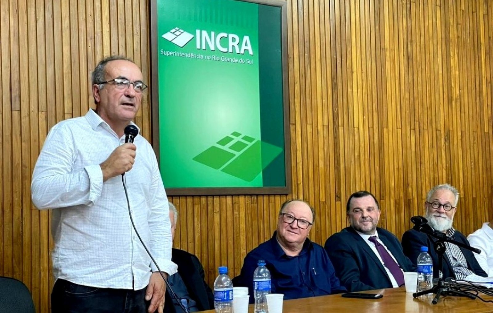 Deputado Marcon participou da posse do novo superintendente do INCRA do RS