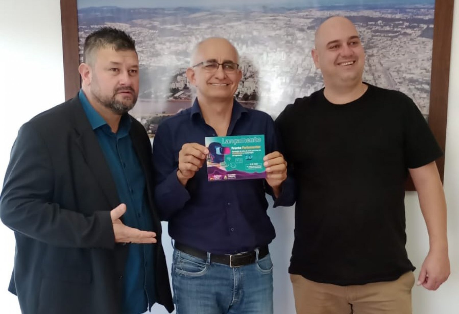 Frente Parlamentar de apoio à educação em tecnologia