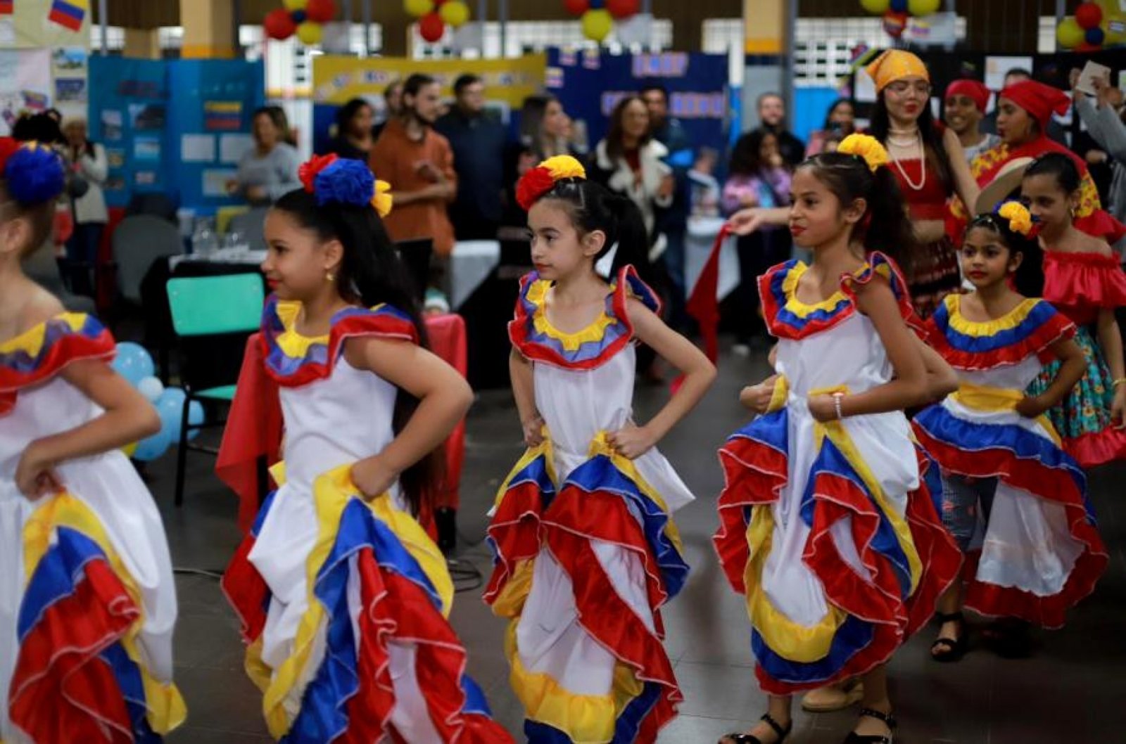 SAPUCAIA DO SUL REALIZOU PRIMEIRO ENCONTRO DE IMIGRANTES