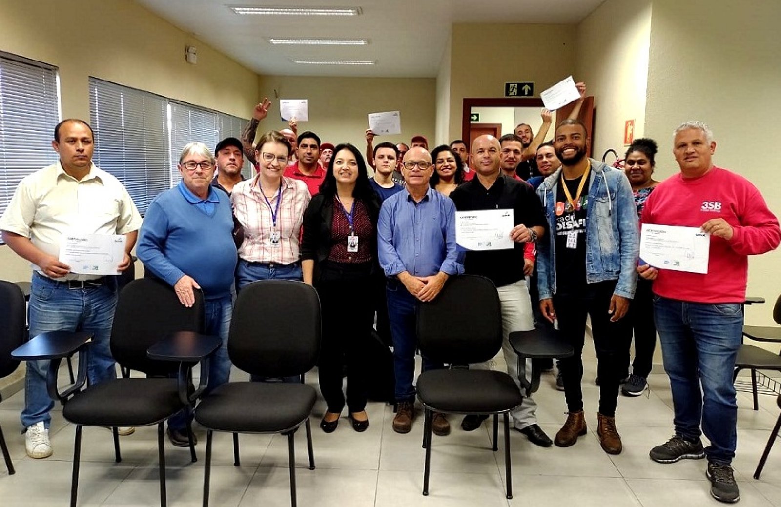 Curso Qualifica realizou entrega de certificados