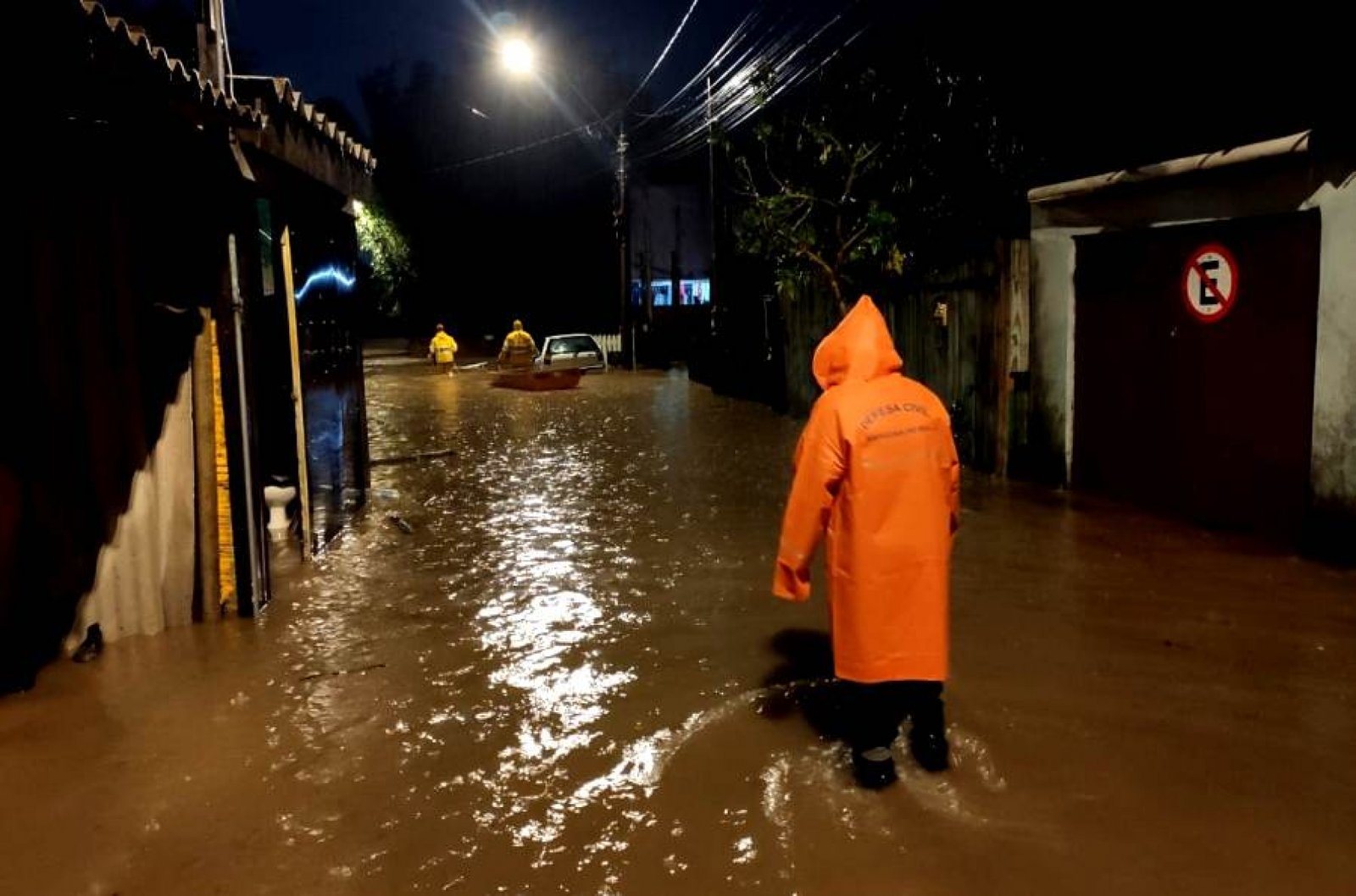 FORTES CHUVAS CAUSAM VÍTIMAS E PREJUÍZOS NO RS