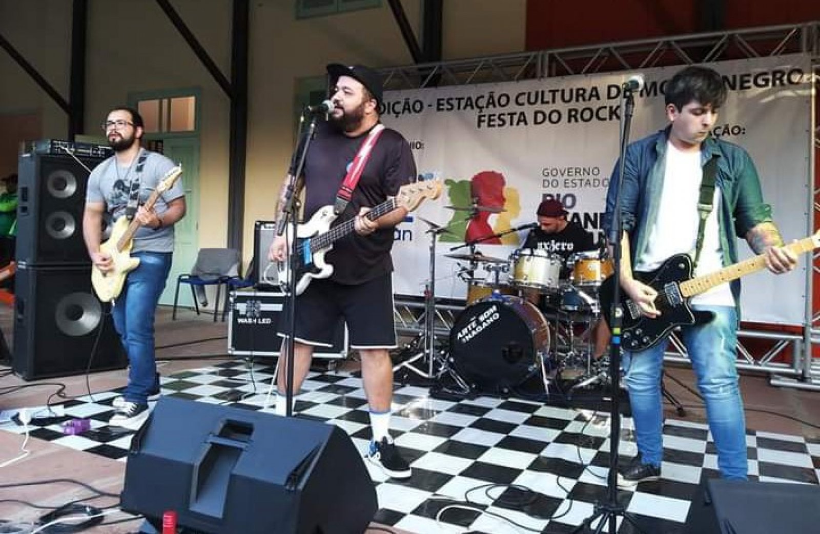 Festa do Rock reuniu milhares de pessoas em Montenegro