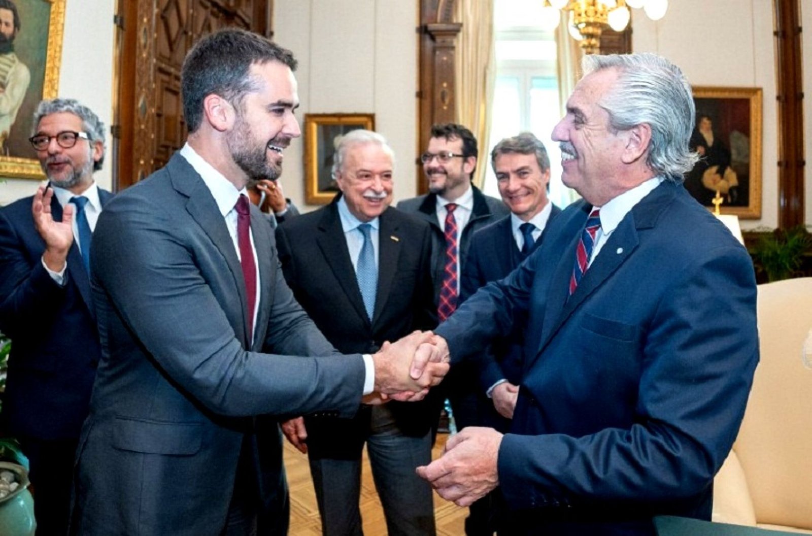 Governador Eduardo Leite se reuniu com o presidente da Argentina