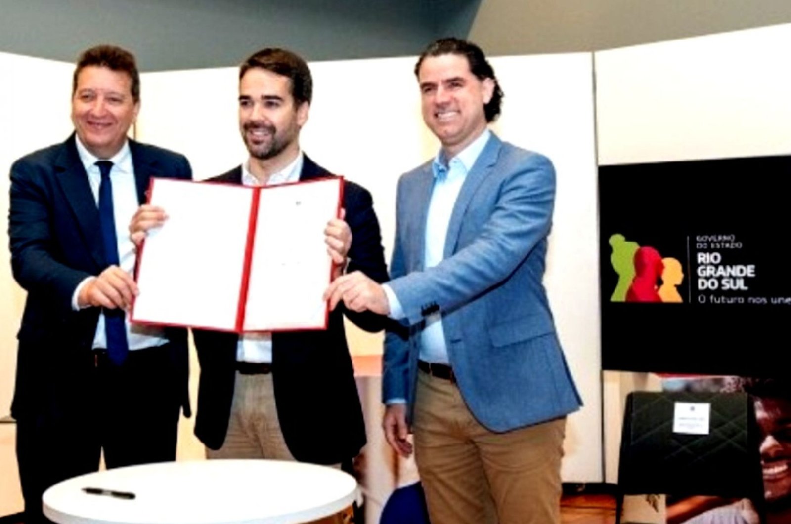 Governo do RS anuncia Investimento de 101,5 milhões para programas de habitação