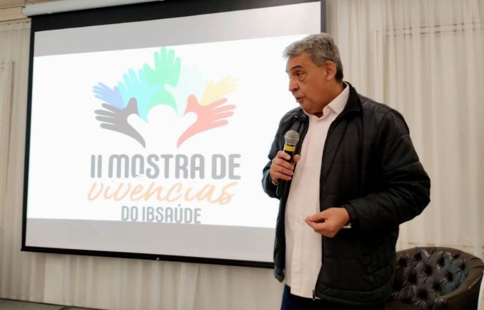 Seminário e Mostra de Vivências reuniu centenas de profissionais da saúde
