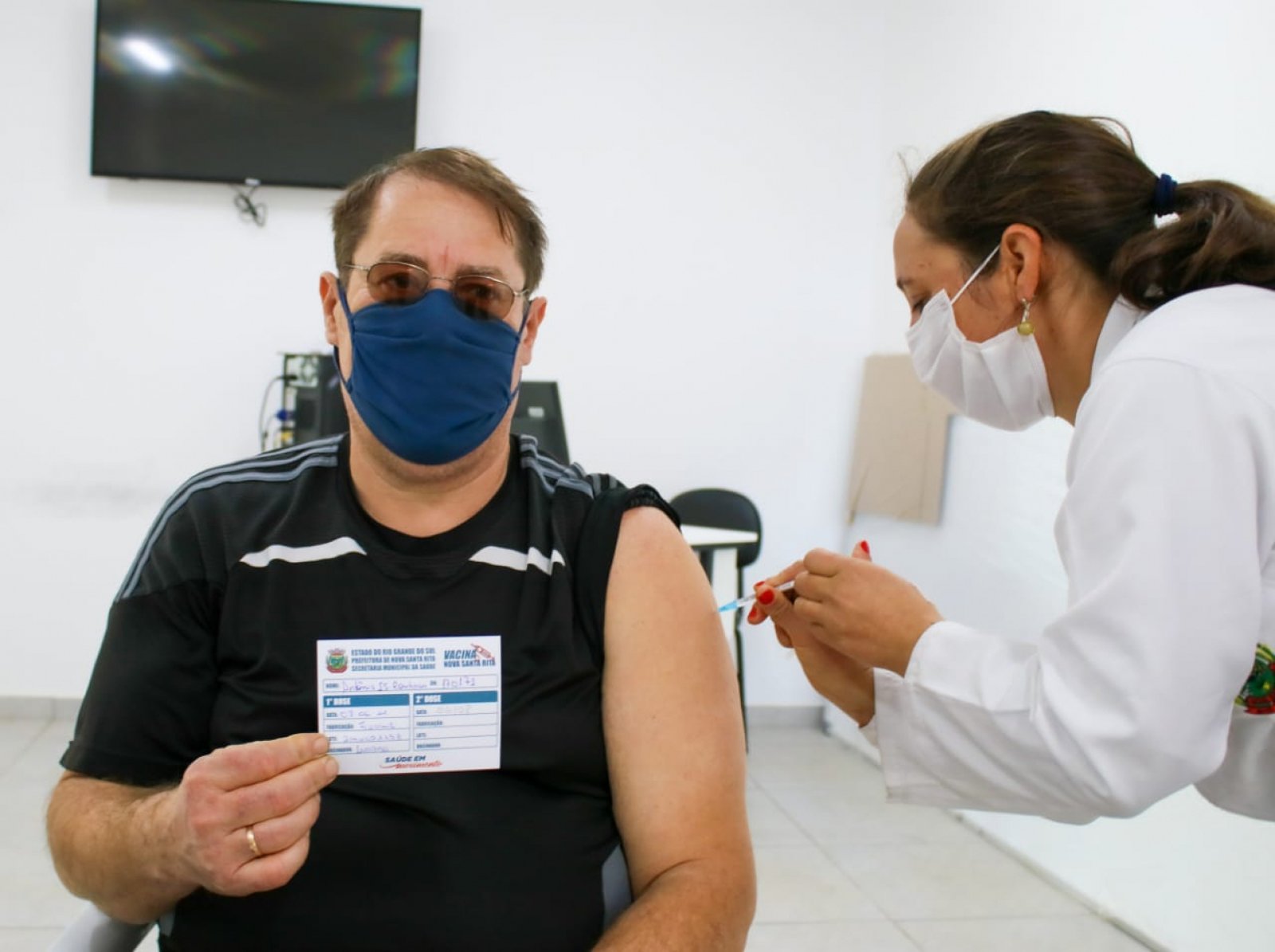 Nova Santa Rita vacinou contra o Covid-19 no feriado