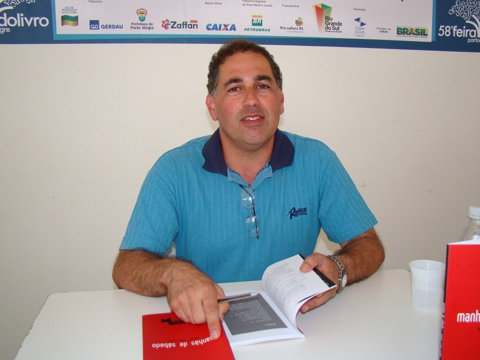 40 anos da literatura de Vladimir Cunha Santos
