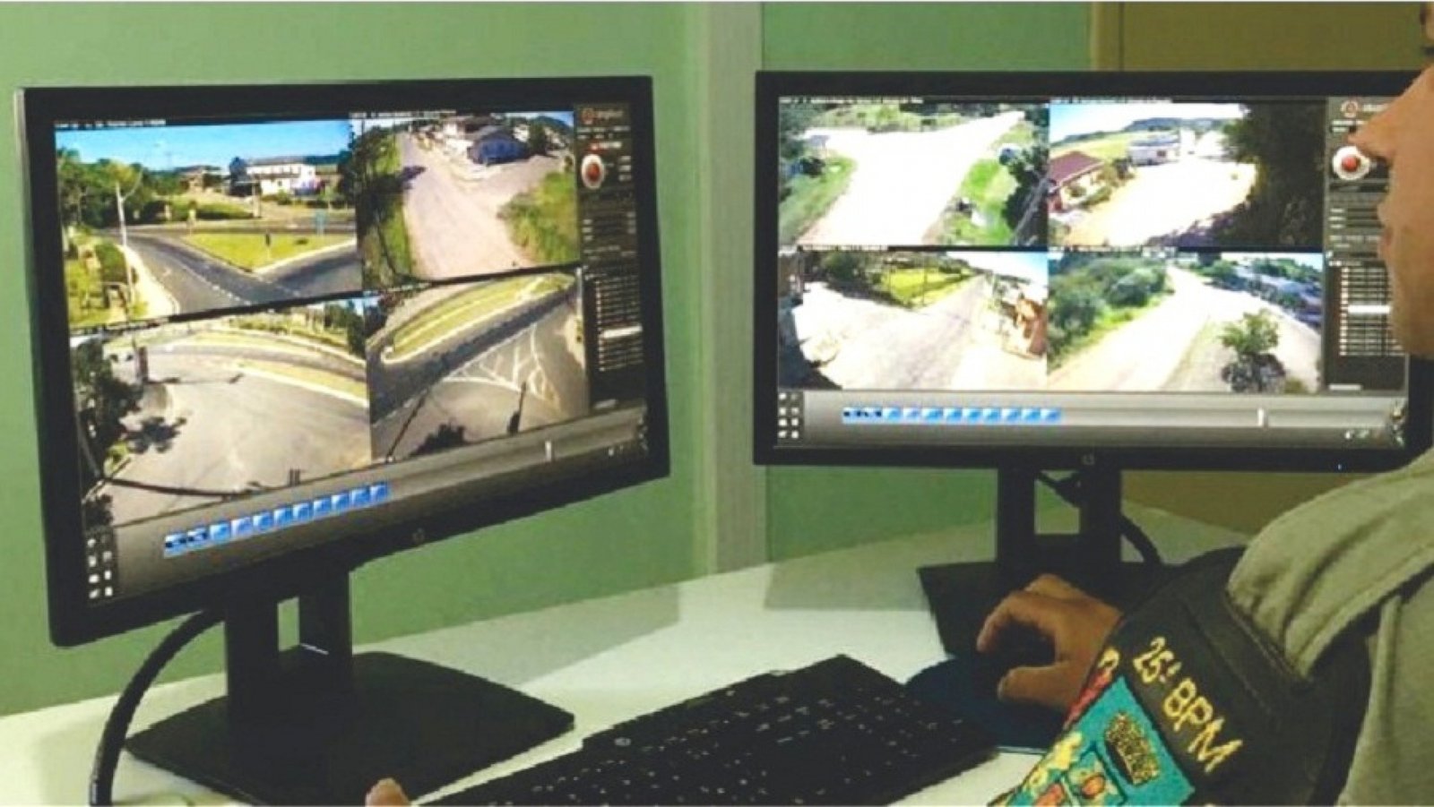 Câmeras de vídeo estão monitorando a cidade