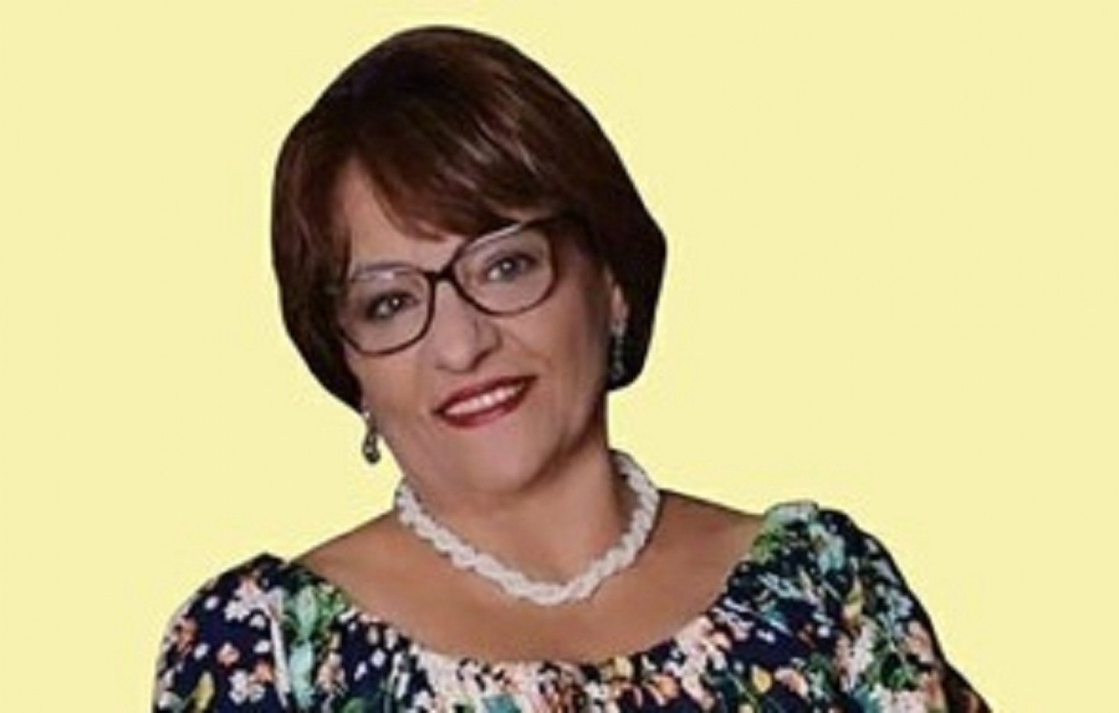 Poetisa Jurema Chaves lança novo livro