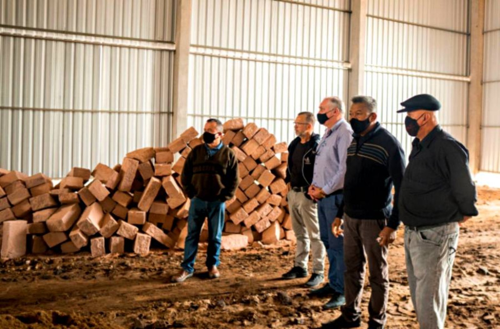 Prefeito Alfredo visitou obras e empreendimentos em Capela de Santana