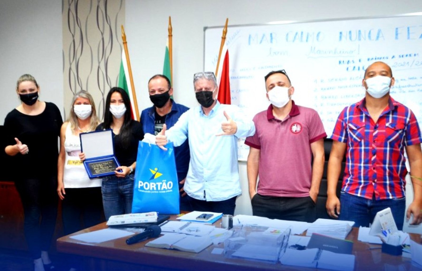 Prefeitura homenageou jogadora Olímpica portonense Jucinara Paz