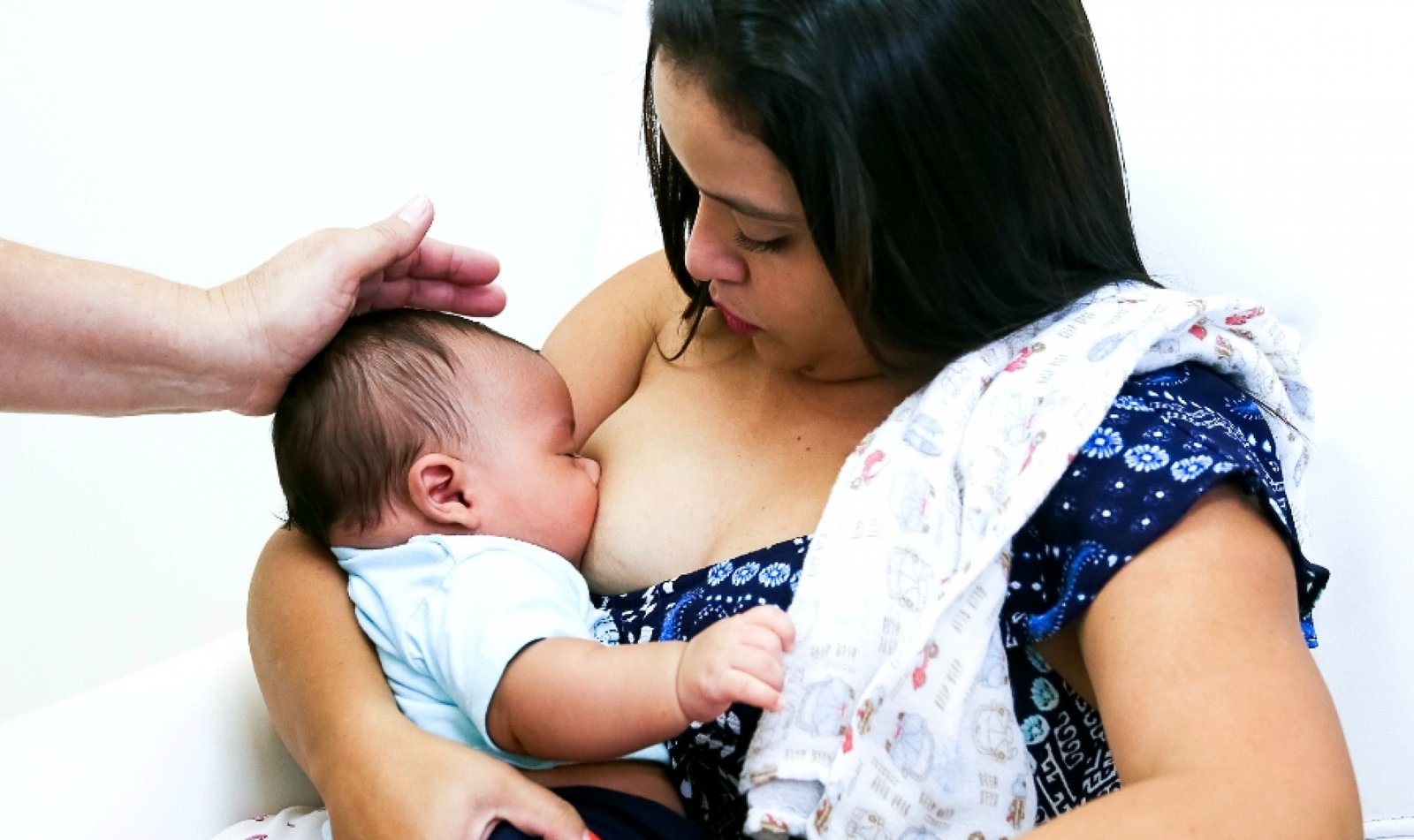 Agosto: mês do aleitamento materno no Brasil e Semana Mundial da Amamentação