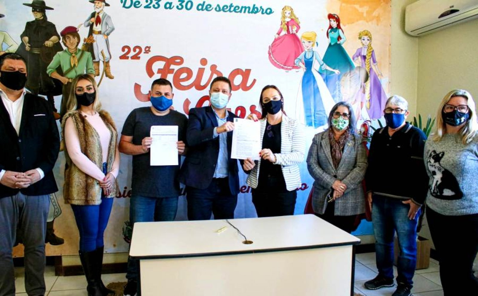 Nova Santa Rita adquire 350 chromebooks para professores municipais