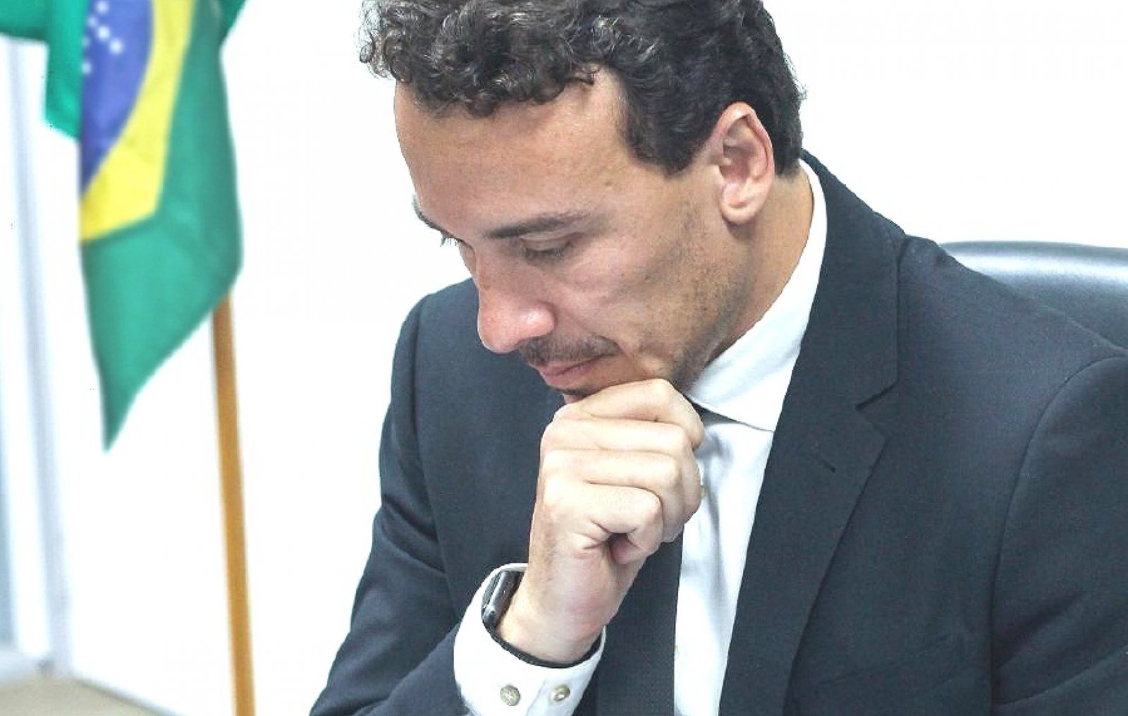 Prefeito testa positivo para a covid