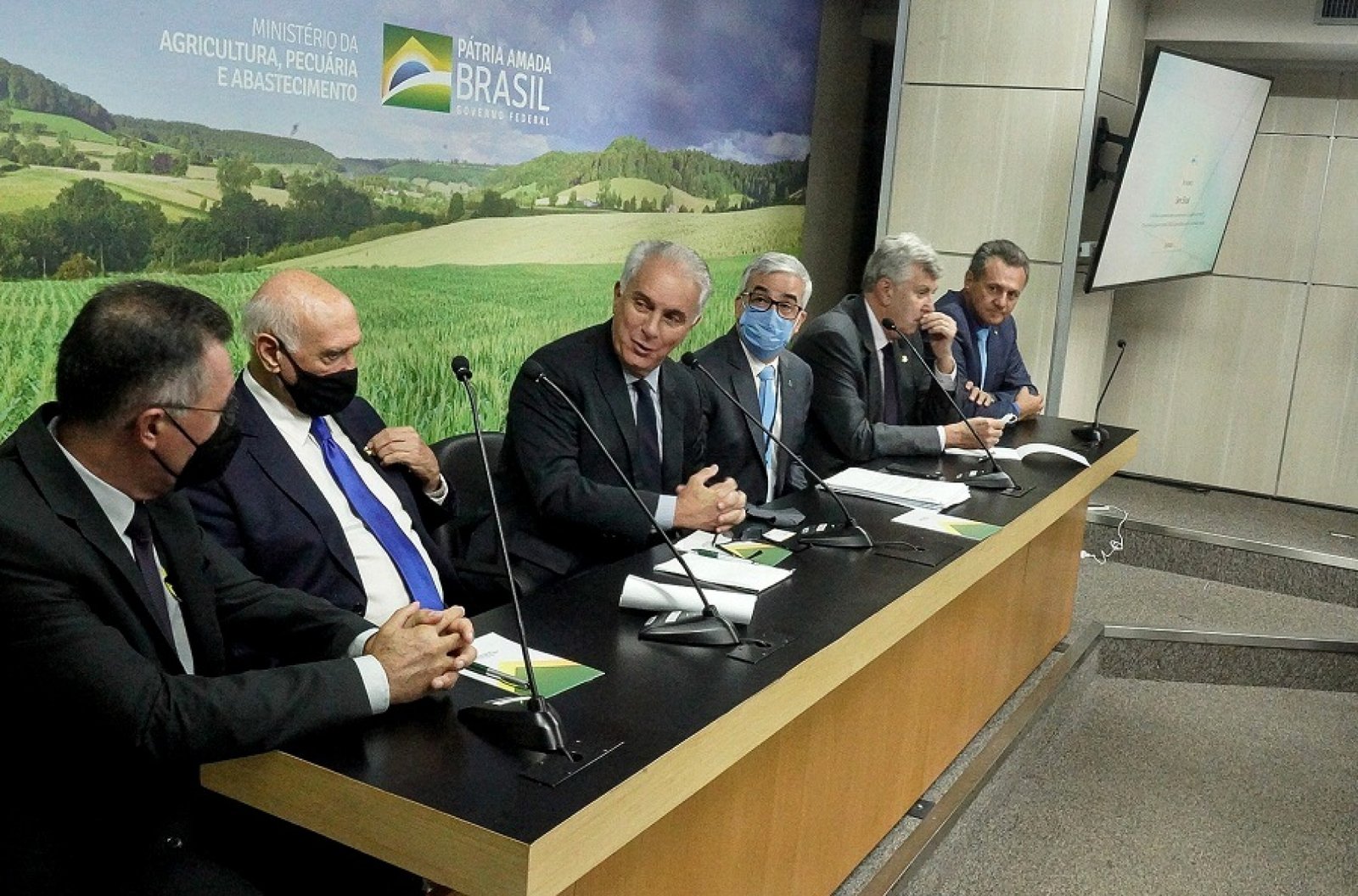 Em Brasília deputados gaúchos pressionam governo a liberar recursos contra estiagem