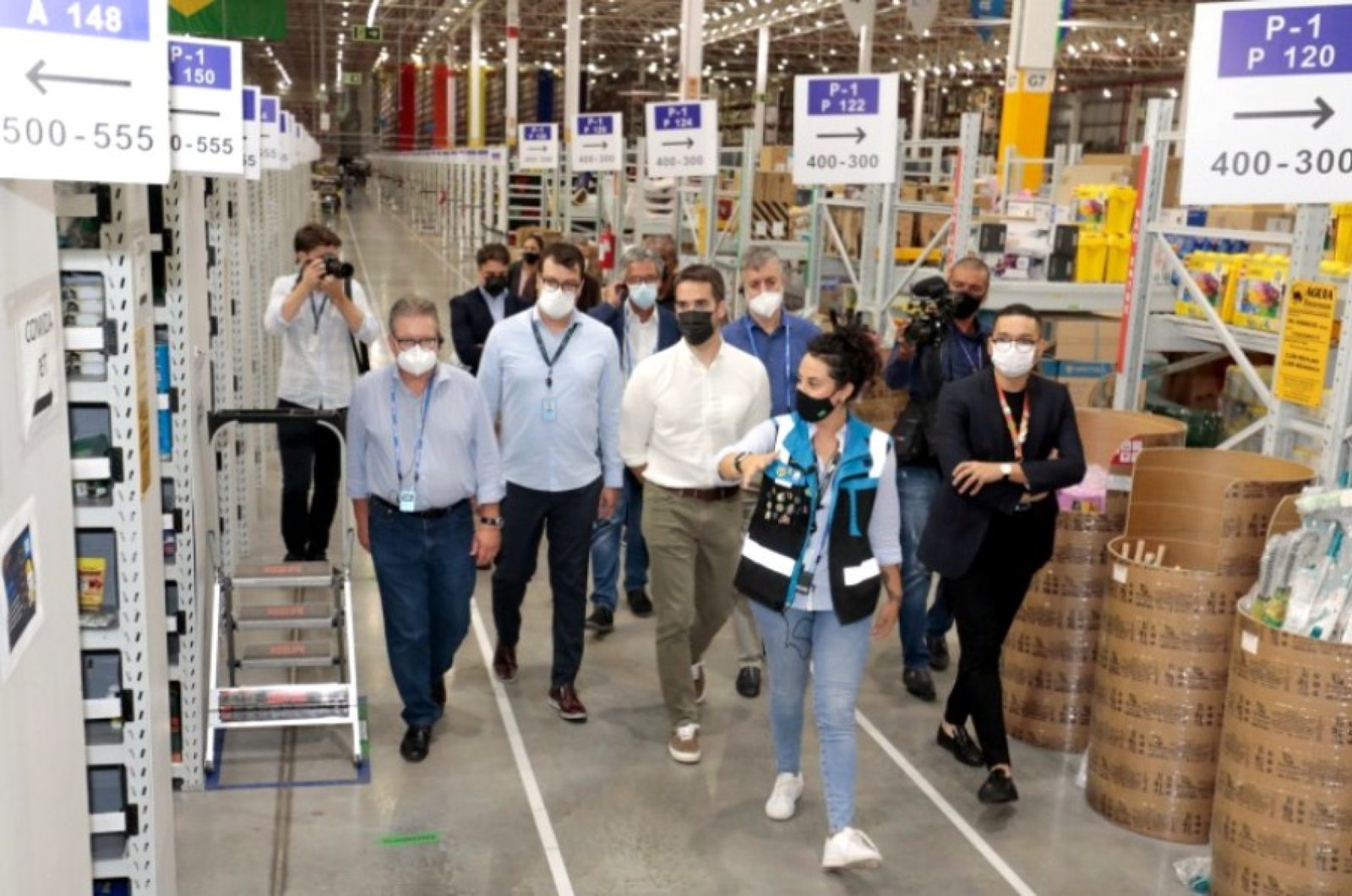 Governador visitou CD da Amazon em Nova Santa Rita