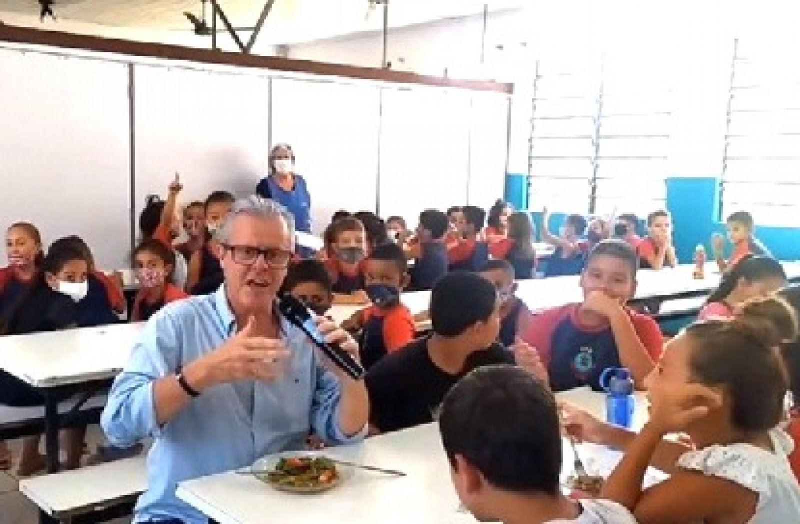 Turno integral na Escola Edmundo Kern